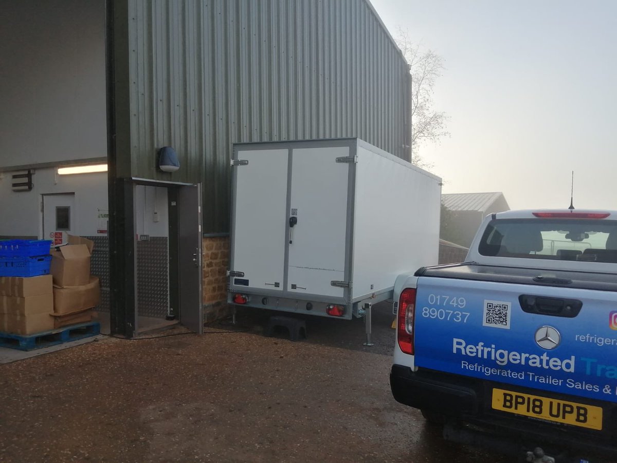 Will_Fridge's tweet photo. RT005 out for Christmas 
#refrigeratedtrailer
#fridgetrailer
#freezertrailer
#fridge
#freezer
#trailer
#christmashire
#longtermhire
#festivehire https://t.co/igf9UhZpro