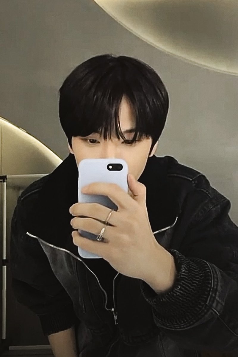 𝗆𝗈𝗇𝗈𝖼𝖾𝗋𝗈𝗌 (@__monoceros) on Twitter photo 