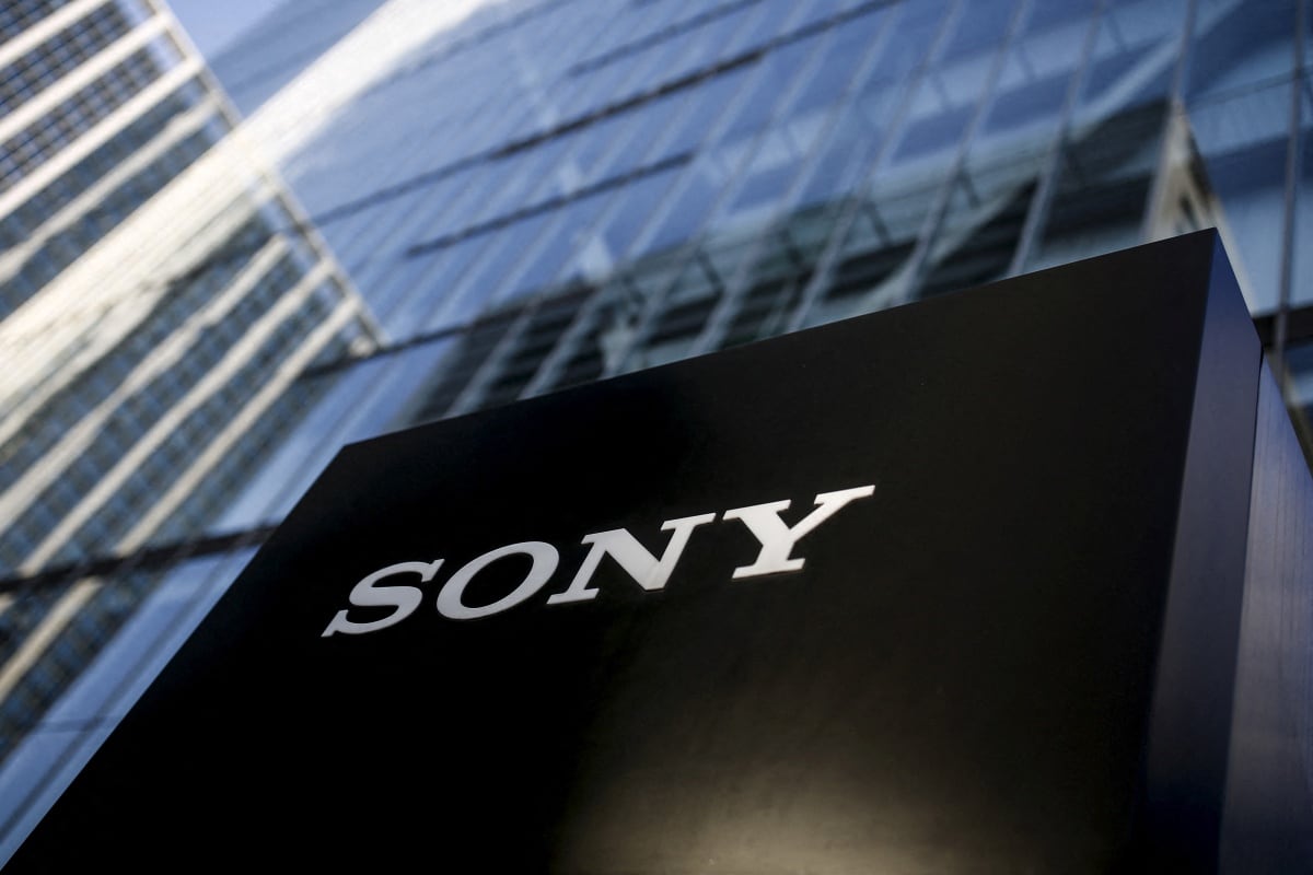 EmileeCHatch's tweet photo. Sony Ready to Make Humanoid Robots Quickly Once Usage Becomes Clear, CTO Hiroaki Kitano Says https://t.co/5MD1OxnPzV https://t.co/61IEAMnixB
