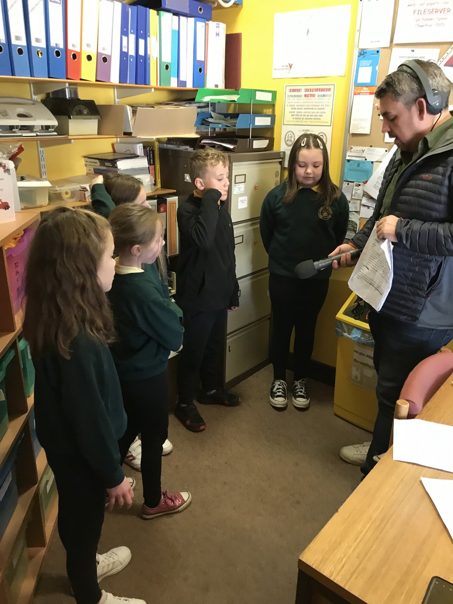 Ysgol Cae'r Felin tweet media