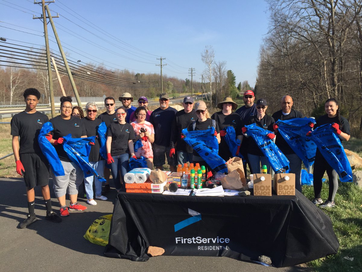WMCCAI's tweet photo. Are you passionate about the environment and interested in volunteering? Join #WMCCAI as we do our part to help keep the Potomac Watershed clean and leave a positive impact on the communities where we work and live. Join our Zoom on 12/27/22 to learn more: https://t.co/wgxwdmubVd https://t.co/ksE57zdVaQ