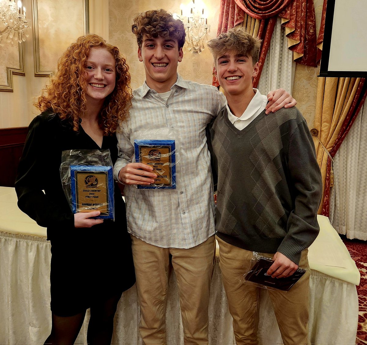 Congratulations to our all-county and all-conference runners!