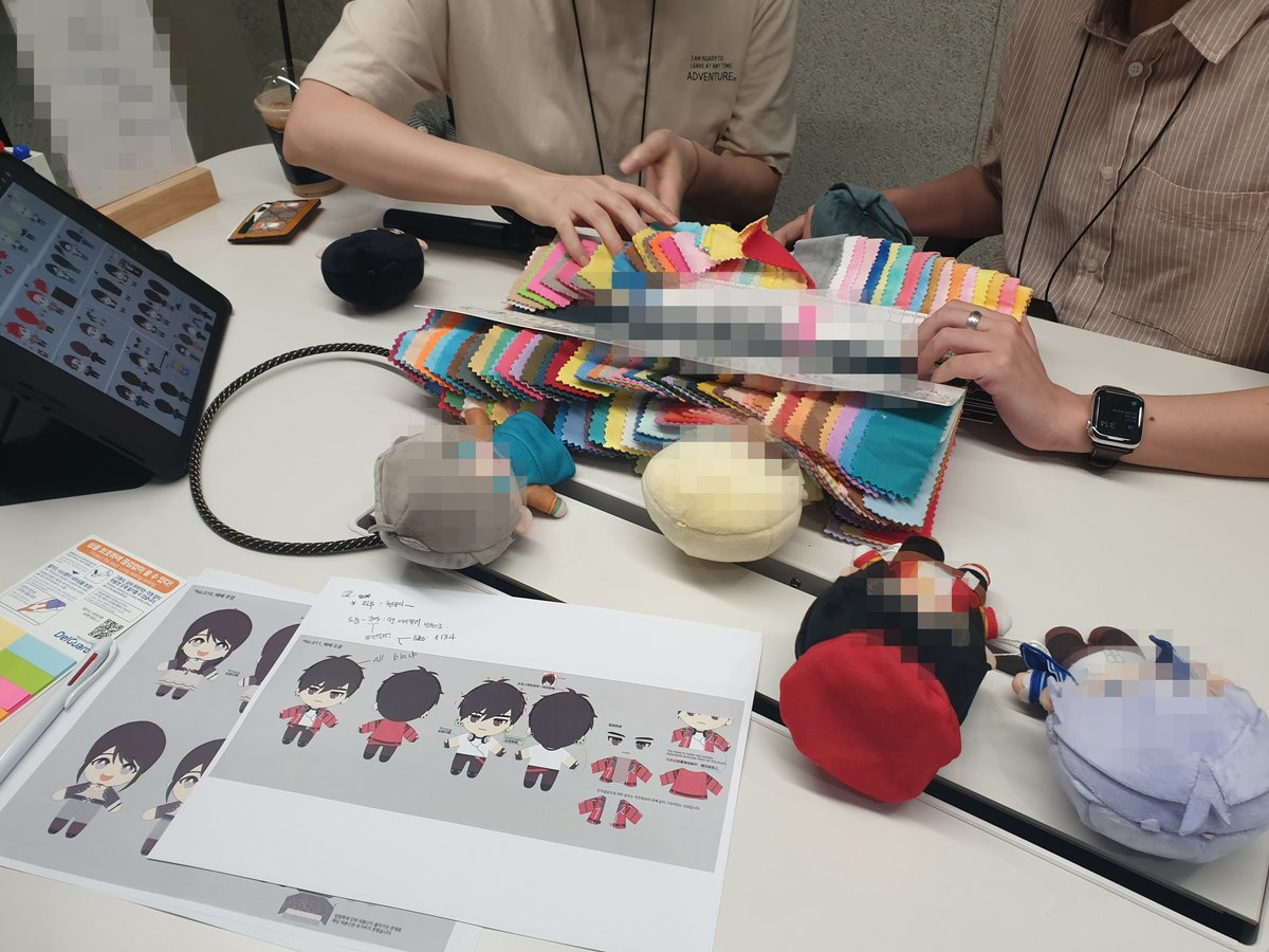 Tinctree's tweet photo. 캐릭터 원단 컬러는 개발팀과 함께 의논하여 제작 진행했습니다.
즐거운 제작이 될 수 있도록 도움주시고 힘써주셔서 감사합니다.🙏🥰 https://t.co/mUKHfZAMHx