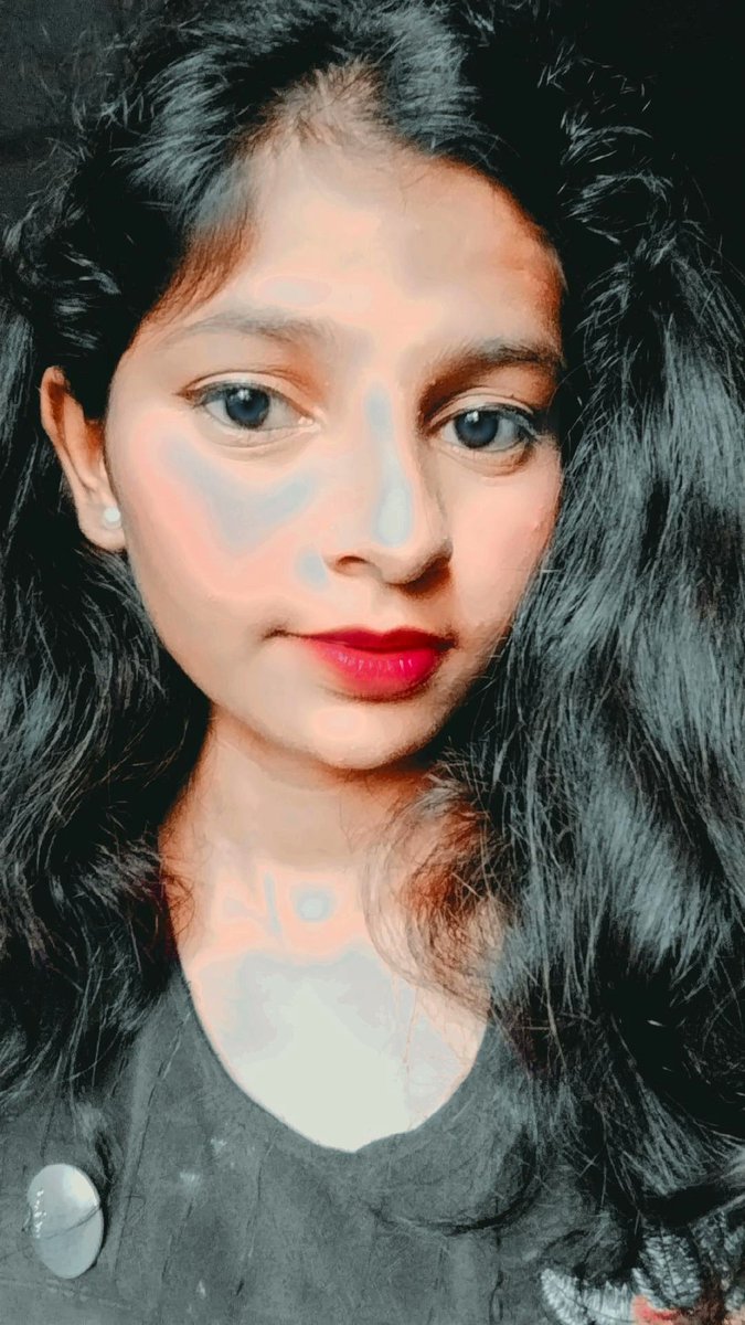 PriteeChauhan4's tweet photo. Like and 💗 https://t.co/7BJDbBBiyC