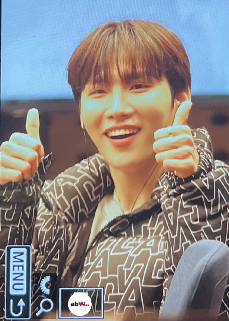 ABoutWOONG's tweet photo. 221206 pre.

#전웅 #에이비식스 #AB6IX #JEONWOONG #WOONG https://t.co/kKkc2MEKW9