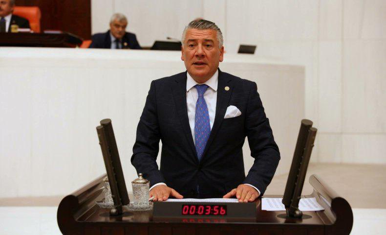 Trabzon Milletvekilimiz, dava arkadaşımız <a href="/huseyinorsktu/">Hüseyin ÖRS</a> ‘e yapılan çirkin ve menfur saldırıyı esefle kınıyor, kendisine acil şifalar diliyorum.