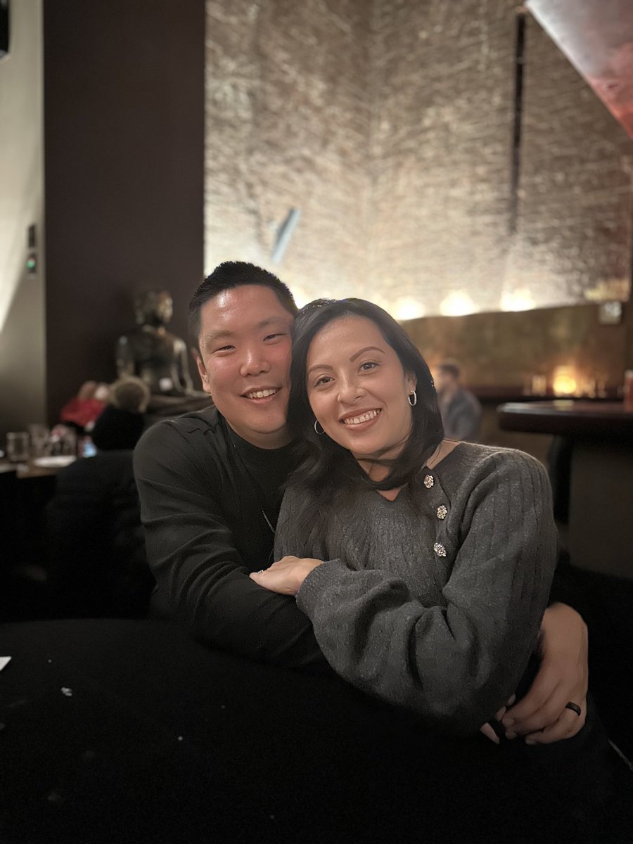 ThumblessCovert's tweet image. Went to New York for the first time to celebrate my best friends engagement. NY definitely did not disappoint. Can’t wait to go back