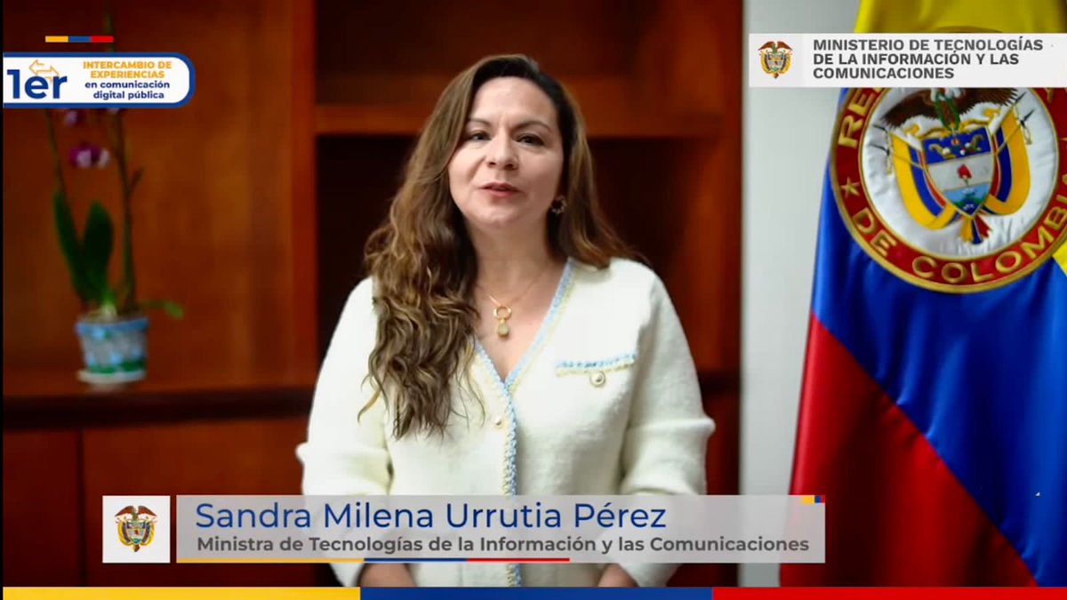 Ingridtma's tweet photo. Desde @urnadecristal y su iniciativa Digitorial, en estos 2 años, hemos llegado a más de 1100 entidades públicas del territorio nacional. Tan solo en este 2022, que cerramos el día de hoy, celebramos haber contado con la participación de 1245 personas de 810 entidades. 👏🏻💪 https://t.co/RQslqGS8A2