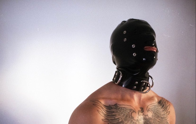Get kinky this Xmas! Get this photograph for a speak al price today!! Available in 3 sizes! oscarlalexander.com/shop/p/gimp

#gimp #kink #gaykink #sub #submas #xmasgift #GiftIdeas #buyart #analogphotography #35mm #bdsm #fineartphotography #giclee