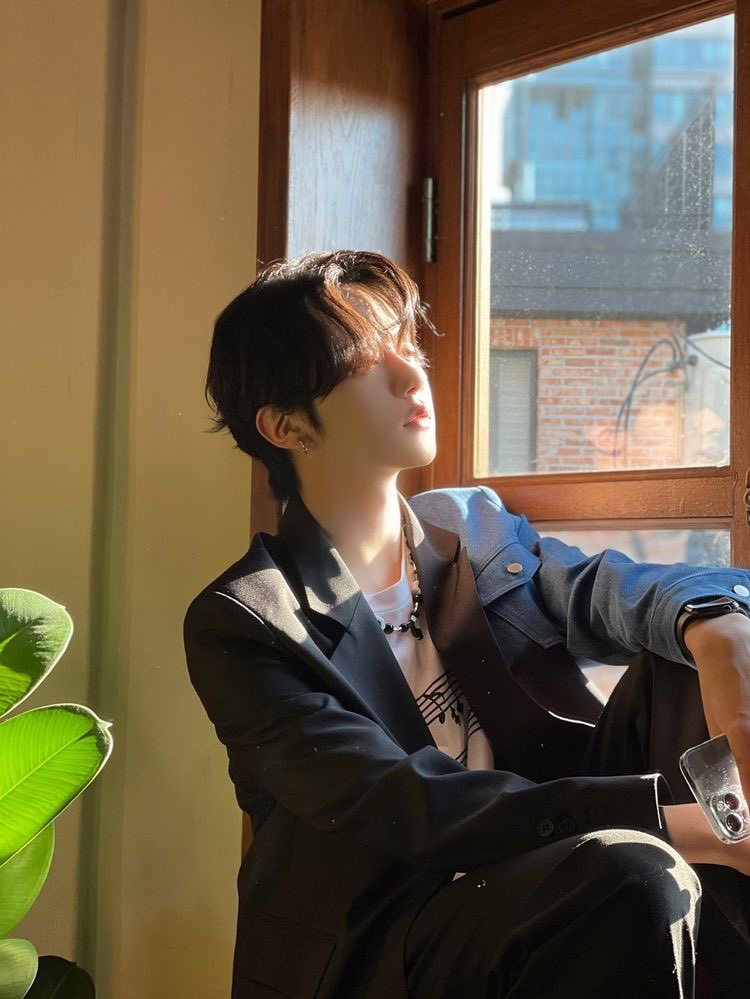 kashmirtheo's tweet photo. Youโre amazing, talented and strong. You always worked hard and did your best for #ForX and @OmegaX_members @OmegaX_official I want u to know that we love u and weโre by ur side no matter what!!
#YechanAppreciationDay #ProtectYechan #ProtectOmegaX https://t.co/bJ0Xm5zcNU