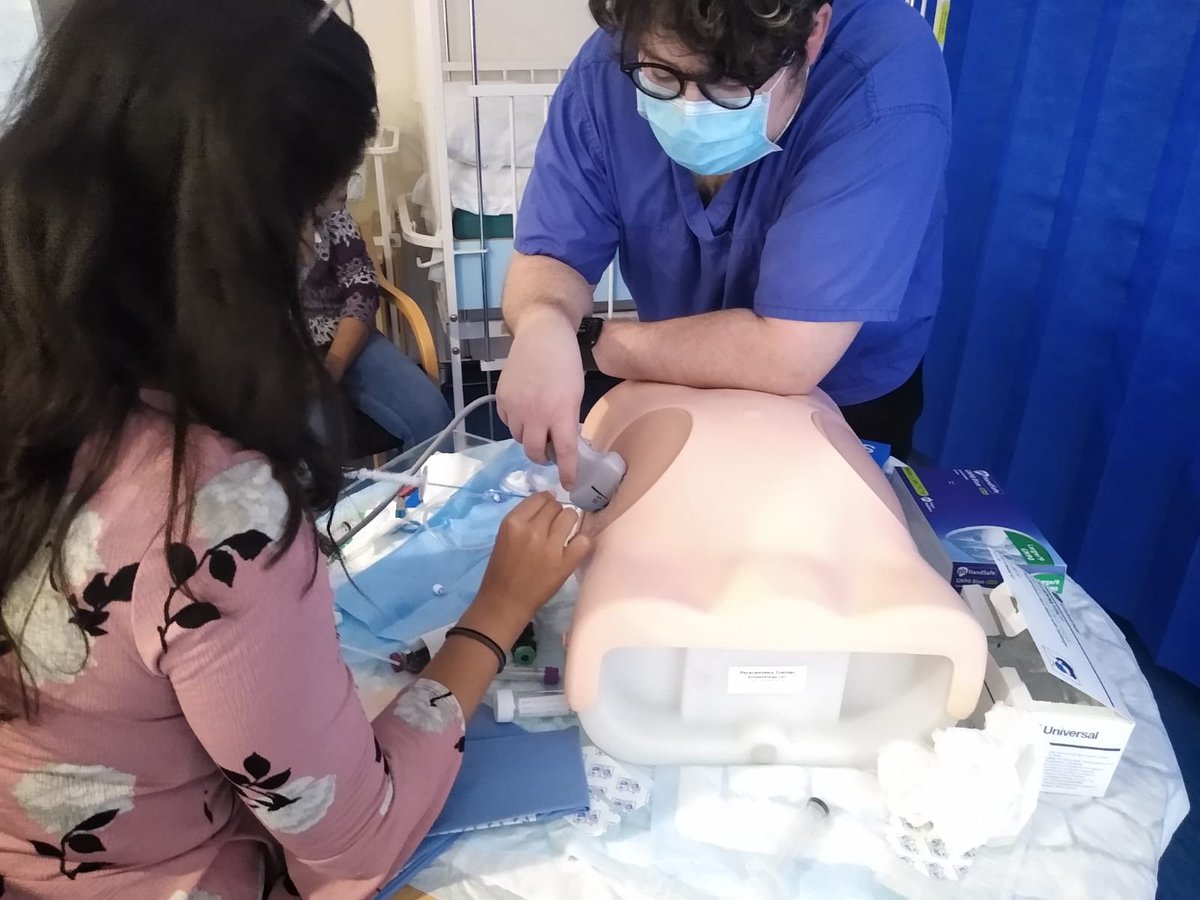CarolineCurtin7's tweet photo. Med Ed have been delivering advanced clinical skills training to our med students and Foundation trainees - lots of positive feedback from all candidates ‘ brilliant course’ ‘ feel more confident’ ‘ great tuition’ - well done team 🤩👏👏 https://t.co/qlXDLv27jh