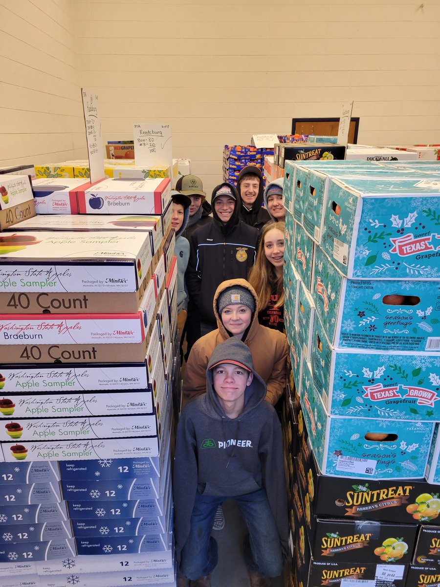 ncasey10's tweet photo. 'Tis the season.  FFA Fruit is here. https://t.co/OpqGVSlh5n