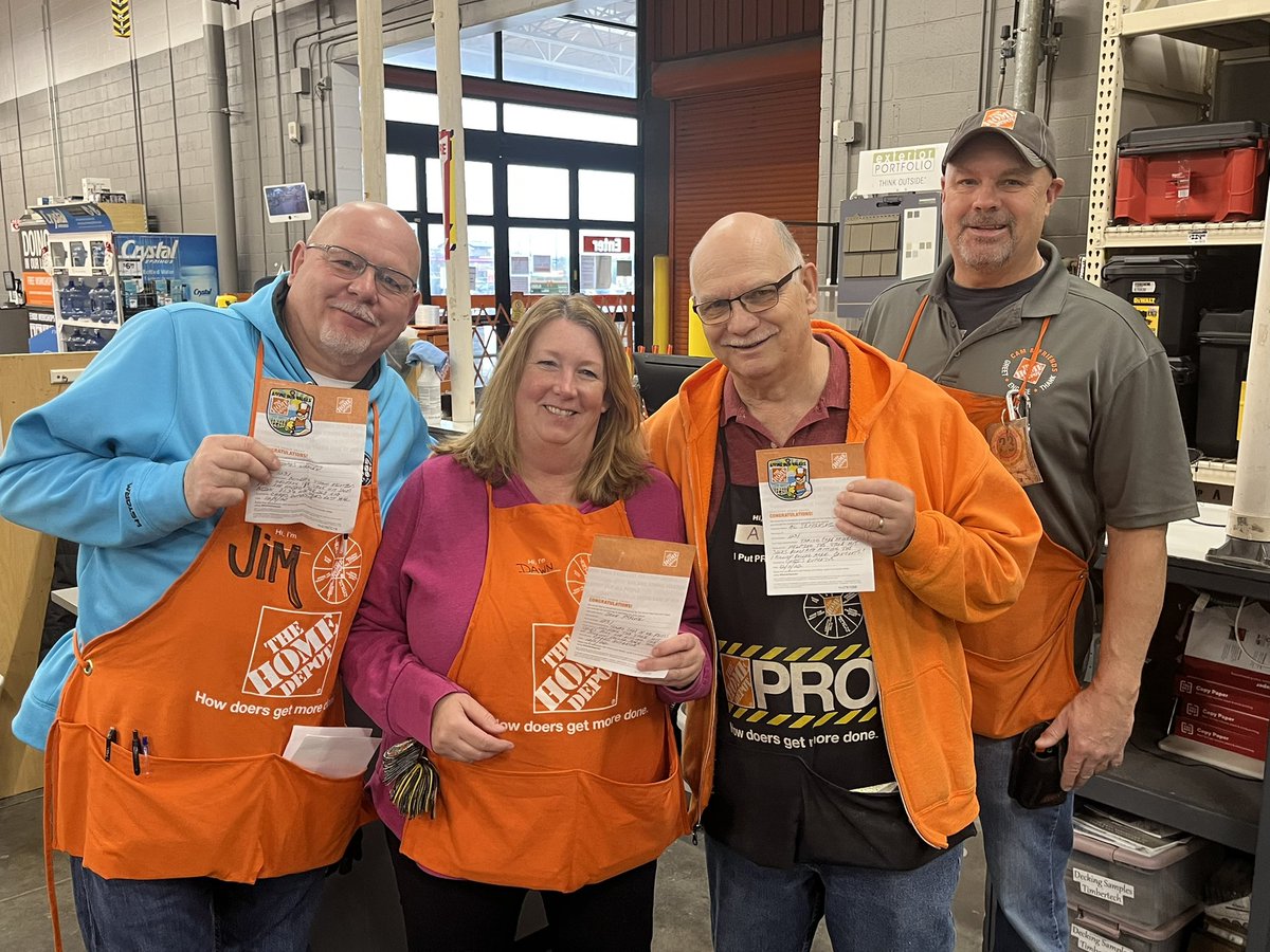 Congratulations to our Pro Desk Dawn reached 2 million in sales and Al reached 1 million and Jim for his outstanding sales and Growth <a href="/bryan_robie/">Bryan Robie</a> <a href="/trayvan25/">Tracey Gordon</a> <a href="/LBreauSBUX/">Linda</a>