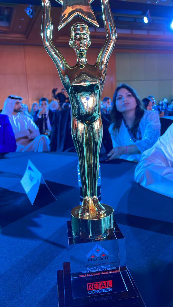 OPM_Saudi's tweet photo. سعدنا بتتويج #أولات #OPM بجائزة 
 أفضل مقدم خدمة استشارات عقارية في الشرق الاوسط وشمال افريقيا.
وذلك عبر اهم #مؤتمر عالمي مختص في قطاع #التجزئة #retailcongress #MECS+R 
@MECSC_ORG 
  #RCM2022  #MECSC #Retailcongress   #ShoppingCentres
#award2022 #Dubai #Retail https://t.co/c0wMvRQECK
