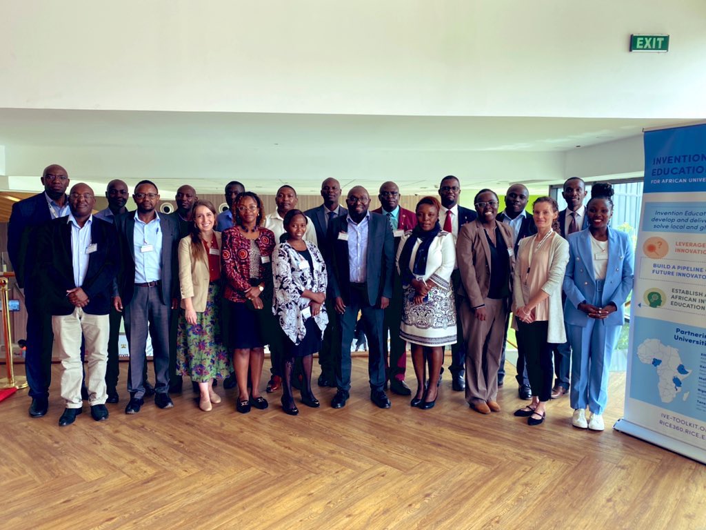 _AshleyRTaylor's tweet photo. Beyond thankful to be w/ this power team from @KenyattaUni &amp; @rice360glht at @KenyaInnovWeek — amazing space for collaboration and learning w/ brilliant national innovation agenda led by @KENIAupdates #ConnectingInnovationsGlocally #kiw2022 @junekm @kiloka2000 @TuchiKhasandi https://t.co/cNJKNB682K