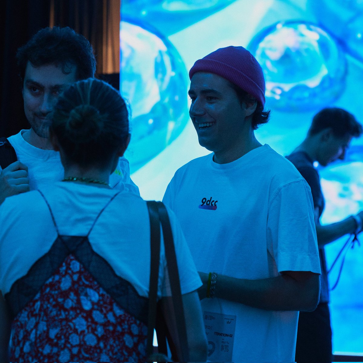 NFT_peer's tweet photo. The digital art exhibition in Miami was another successful promotion and exchange of NFT works.🎉🎉🎉
🔥🏵🎨🎊
@Coinbase_NFT 
@IPFSNFToffice 
@Filecoin https://t.co/JtIo0UgqNJ