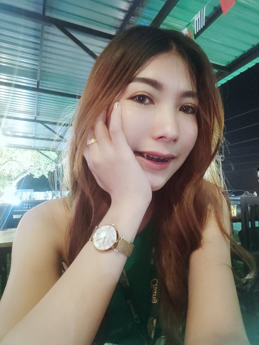 Matmee1's tweet photo. 💚 🍺🐘 มามอมหน่อย 😋 https://t.co/S7LeQB3hY0