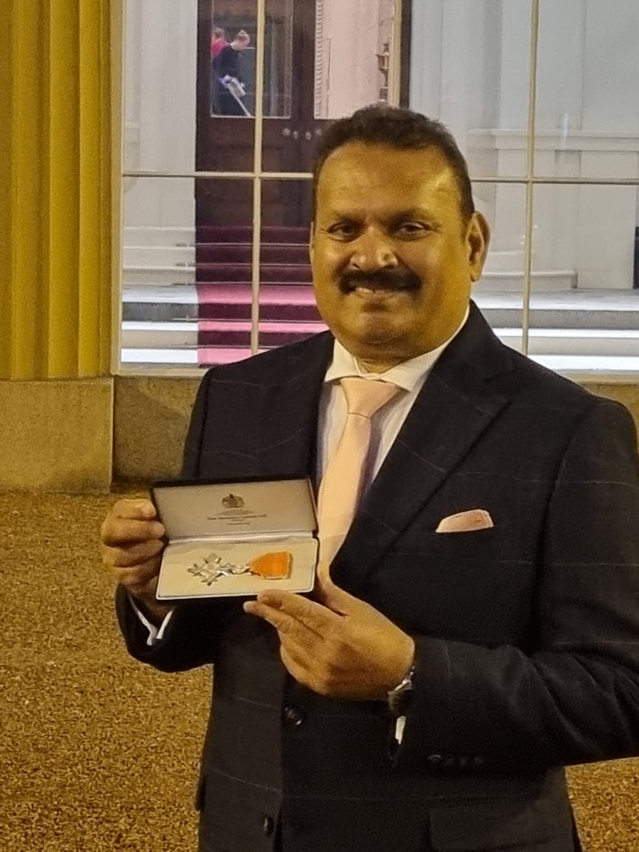 Cardiothoracic ITU (@cardiothoracici) on Twitter photo A huge congratulations to our very own Dr <a href="/Balachandran400/">Bala chandran</a> who received his MBE from Princess Anne this weekend 👏🎖 <a href="/CV_UHB/">Cardiff and Vale University Health Board</a> A huge congratulations to our very own Dr <a href="/Balachandran400/">Bala chandran</a> who received his MBE from Princess Anne this weekend 👏🎖 <a href="/CV_UHB/">Cardiff and Vale University Health Board</a>