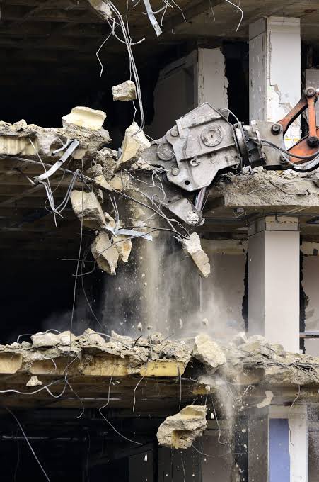 SarahBireete's tweet photo. The likes of @otafiire_k were warned about the “pending collapse of the TOWER OF BABEL and  the DESTRUCTION of the CITY OF BABYLON”, but they refused to heed the advise of their colleagues. They chose to remain in the RUINED CITY, let them deal with THE DANGERS OF FALLING DEBRIS https://t.co/TSINT7HFZF