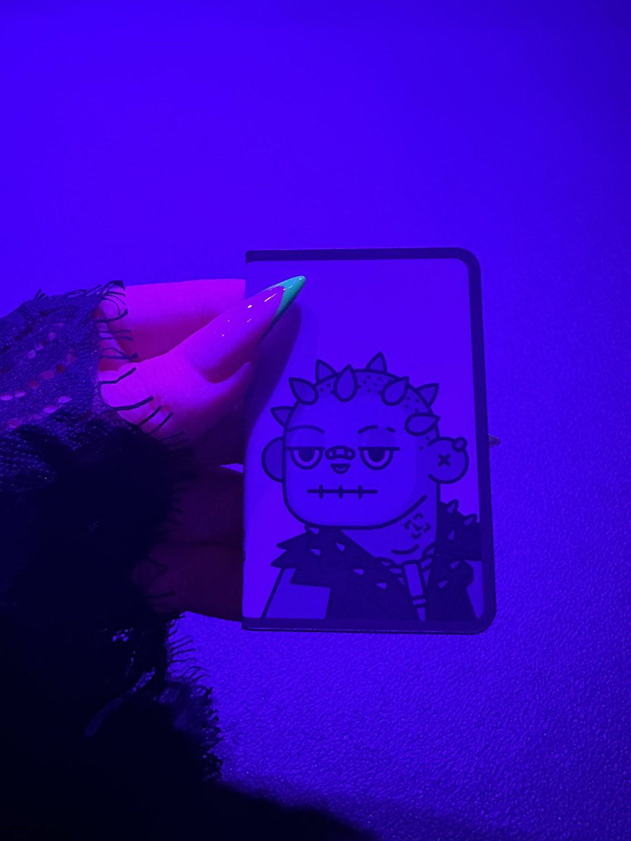 Ummm. Welcome to the world Ledger Stax. @Ledger #ledgerop3n 👀