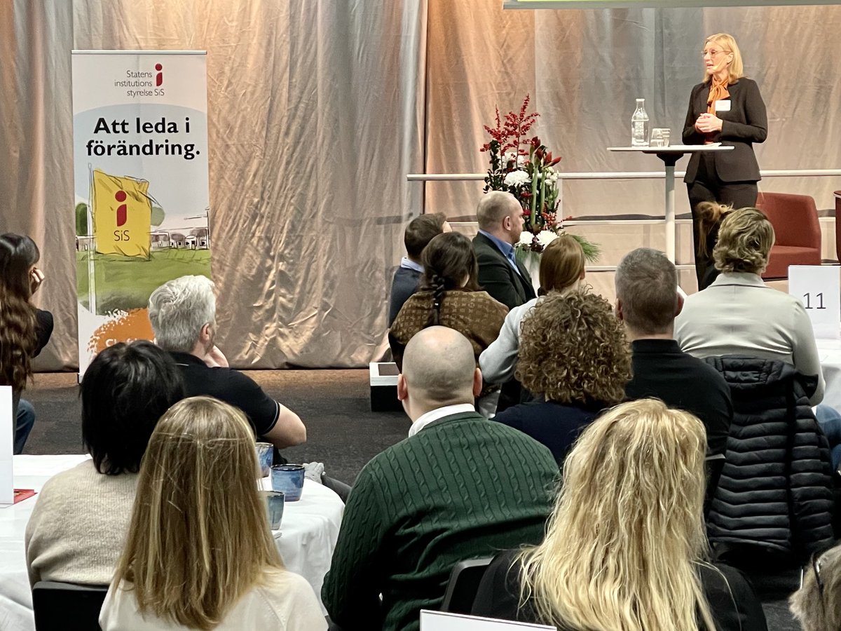 Fantastisk känsla att tala till samtliga chefer i myndigheten när de för första gången i myndighetens historia samlas för att prata om att leda i förändring! #svpol #vardpol #socialtjänst
