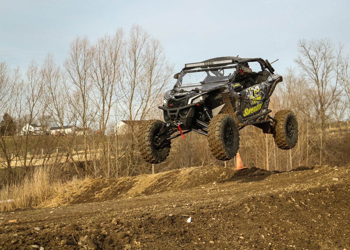 superatvtweet's tweet photo. ๐ค A little #TuckedTuesday action featuring @MarkFreeman408 in his @CanAm #MaverickX3 with #RhinoAxles, #SATVsuspension, & More! ๐๐ฅ #LetsRide
#superatv #satv #satvnation #teamsuperatv #markfreeman #team408 #canammaverick #x3 #offroading #4wheeling #utv #sxs #happycustomer https://t.co/Ql8skDy3AM