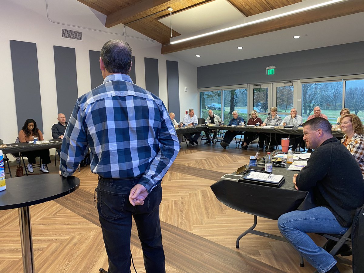 clayhallmark's tweet photo. Thankful to attend the @tnbaptist Children’s Home Board of Trustees meeting today in Brentwood! https://t.co/cNunwfpqSF
