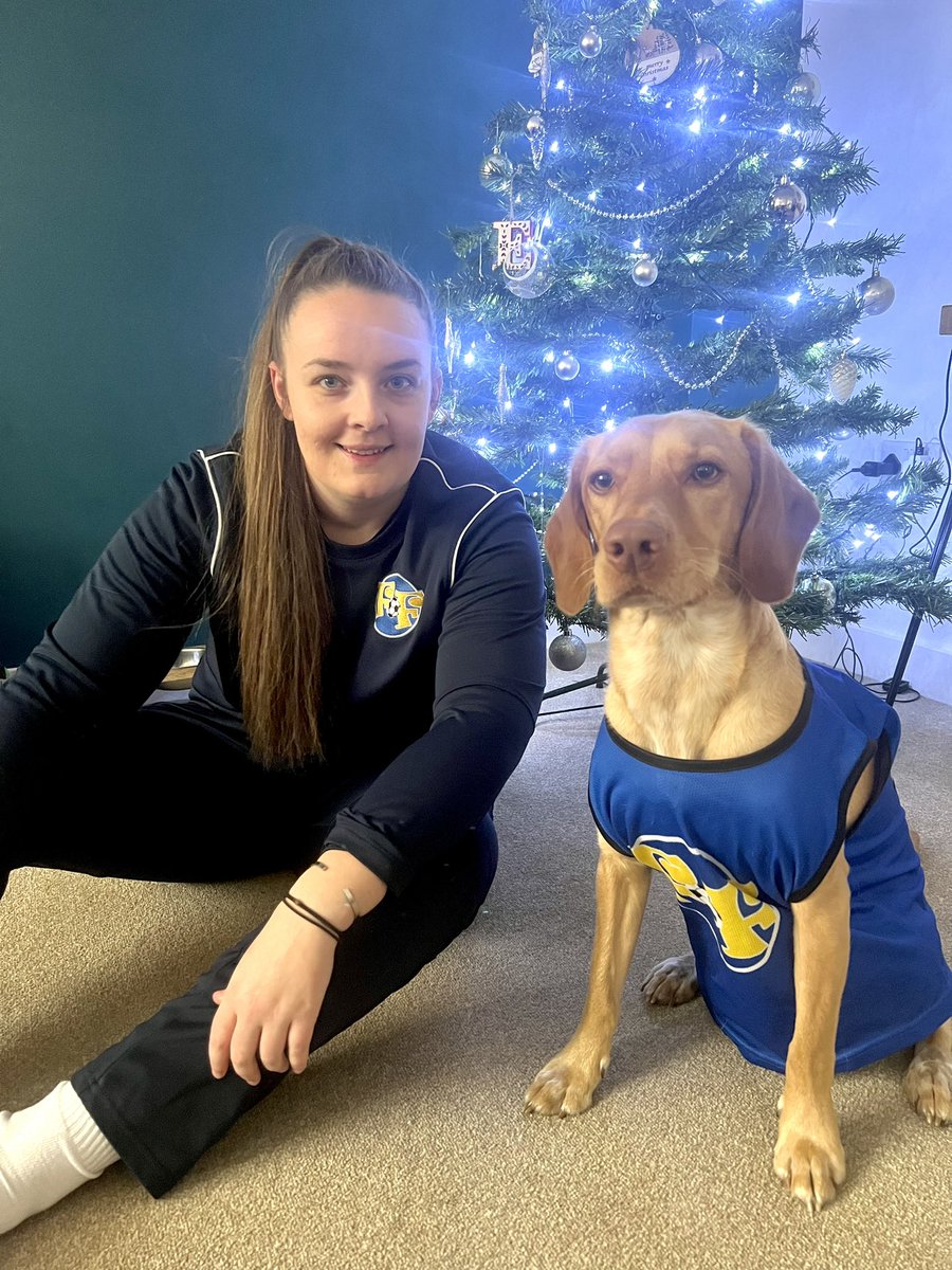 🎅🏼 WE’RE PREPARING FOR CHRISTMAS in the Kirby-Hope household! 

The Christmas tree is now up and there’s lots of preparation going on in order to get ready for the Christmas Football Fun Camp in Bury St. Edmunds between the 19th-22nd December which I’m so excited for!
