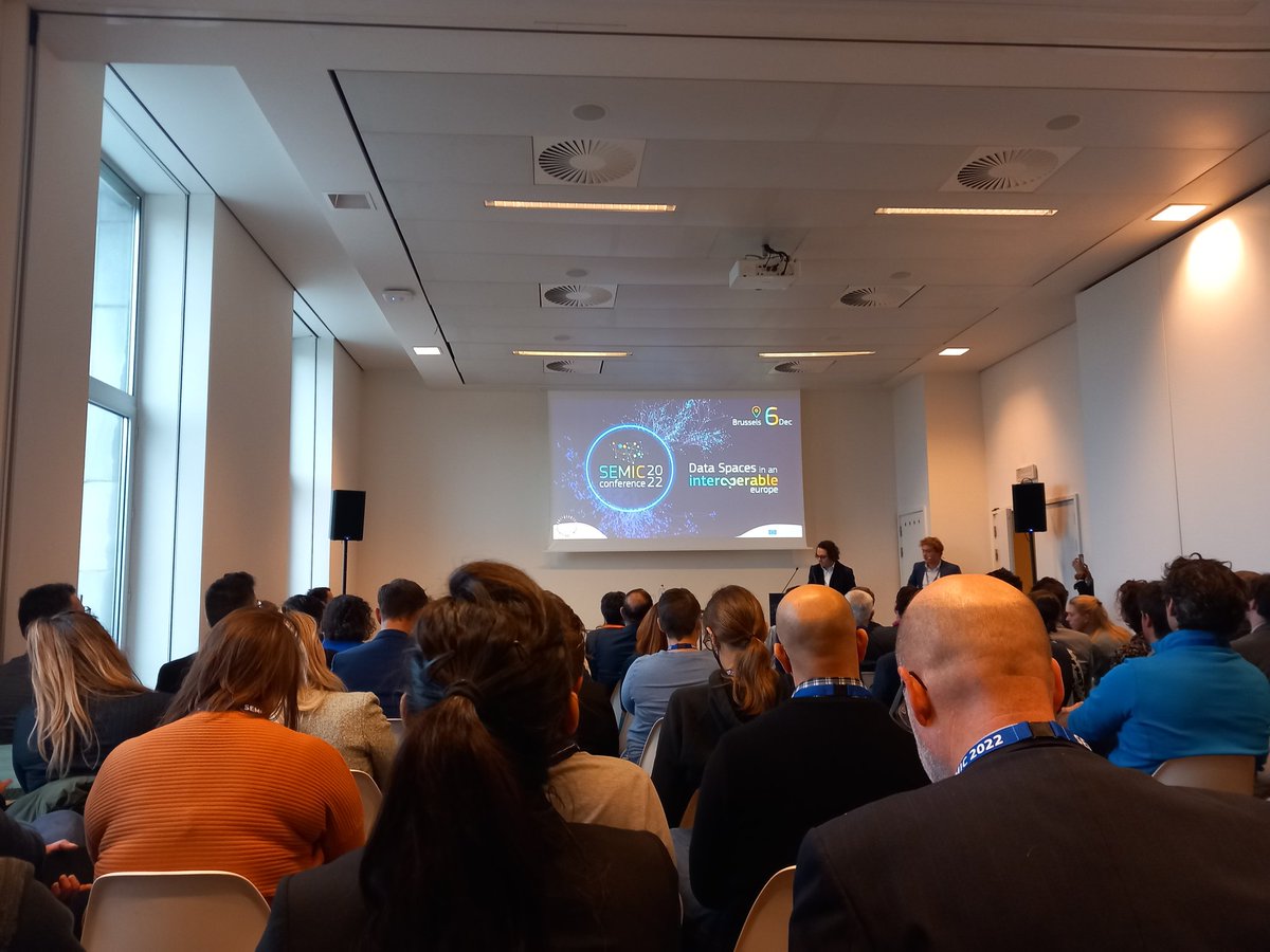 Presentation 👌 on the Once-Only Technical System by @jja_fr, French CTO for the European Single Digital Gateway at #SEMIC2022!

Learn how the Once-Only Technical System will work and what's at stake here: ec.europa.eu/digital-buildi…