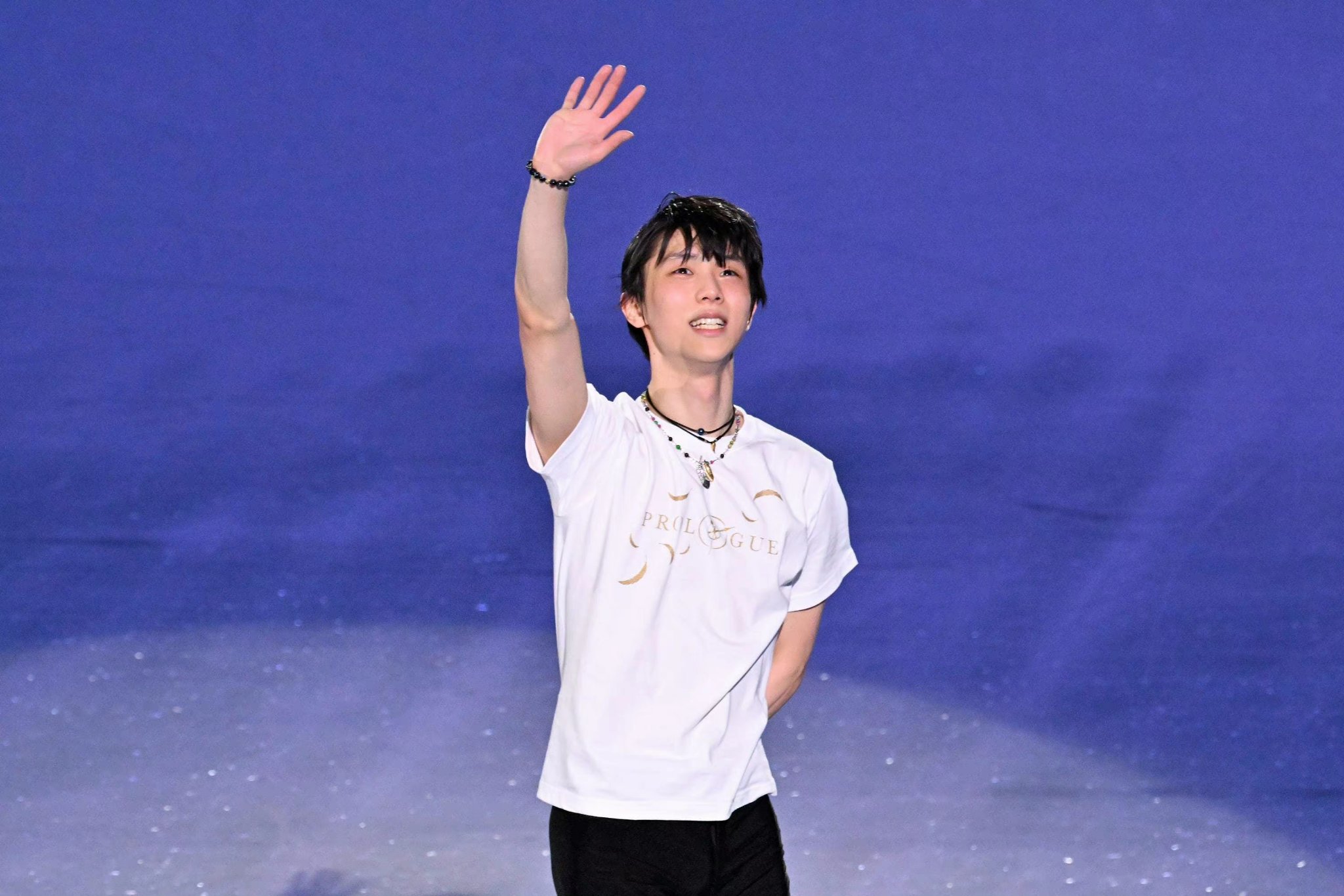 Dear Yuzuru Hanyu
  Happy birthday, may all you wish in the future!!!!! Will always support you!!!!!! 