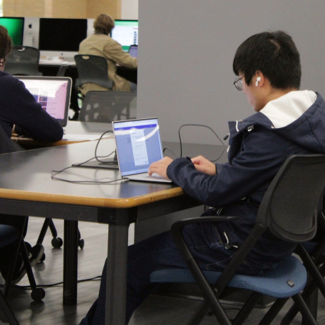 UNTCareerCenter's tweet photo. Studying hard? Everyone at the Career Center wishes you good luck on your final exams!
Stay tuned for more career-related events coming in Spring 2023 semester.
#UNT #UNTCareerCenter #UNTCareerReady #unt23 #unt24 #unt25 #unt26 #finalsweek #willislibrary https://t.co/7oSvwBBJqS