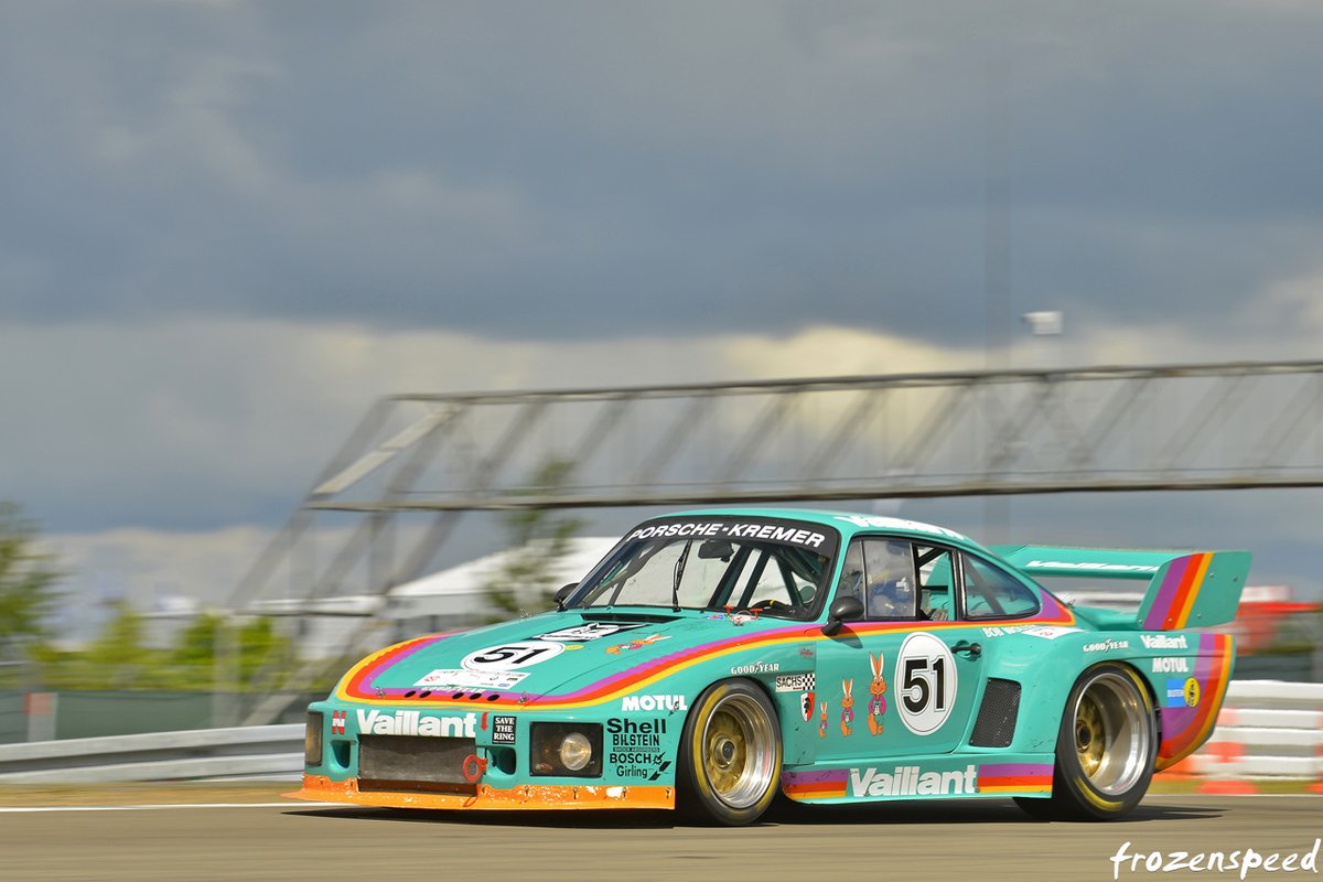 Frozenspeed's tweet photo. Ok listen up people, this is important!
We need to decide on the best 935 K3 livery.
Vaillant, Apple, Coca-Cola or Jägermeister, which is the ONE?
Vote poll in comments. https://t.co/YpPtZ4SMqG