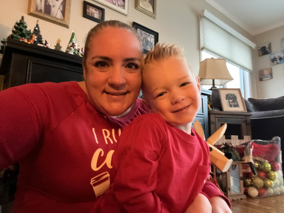 MrsStaub307's tweet photo. Intermediate gearing up for Day 4 of the #districtholidaychallenge adding in our youngest supporter from Happy Days @INT_PRINCIPAL @KrDucker @MrsGolderer @teachandbeach2 @_Teach_ @tgallacher7 @MrsBamEducator @k_dillon5 @GioeMrs @MrsPhillips0722 @BarnegatSchools https://t.co/Aznw1tyO2j