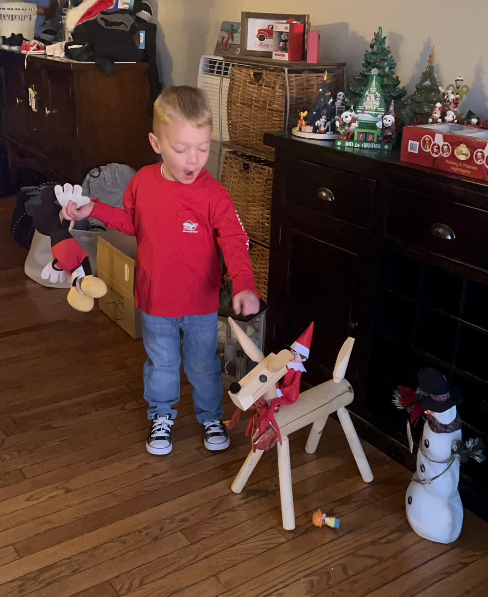 Intermediate gearing up for Day 4 of the #districtholidaychallenge adding in our youngest supporter from Happy Days @INT_PRINCIPAL <a href="/KrDucker/">Kristin Ducker</a> <a href="/MrsGolderer/">Jeannine Marie Golderer</a> <a href="/teachandbeach2/">Nadine Burgess</a> @_Teach_ <a href="/tgallacher7/">Tracey Gallacher</a> <a href="/MrsBamEducator/">Jennifer Bamber</a> <a href="/k_dillon5/">Mrs. Dillon</a> <a href="/GioeMrs/">Mrs. Caitlin Gioe</a> <a href="/MrsPhillips0722/">Mrs. Carissa Phillips</a> <a href="/BarnegatSchools/">Dr. Brian Latwis</a>