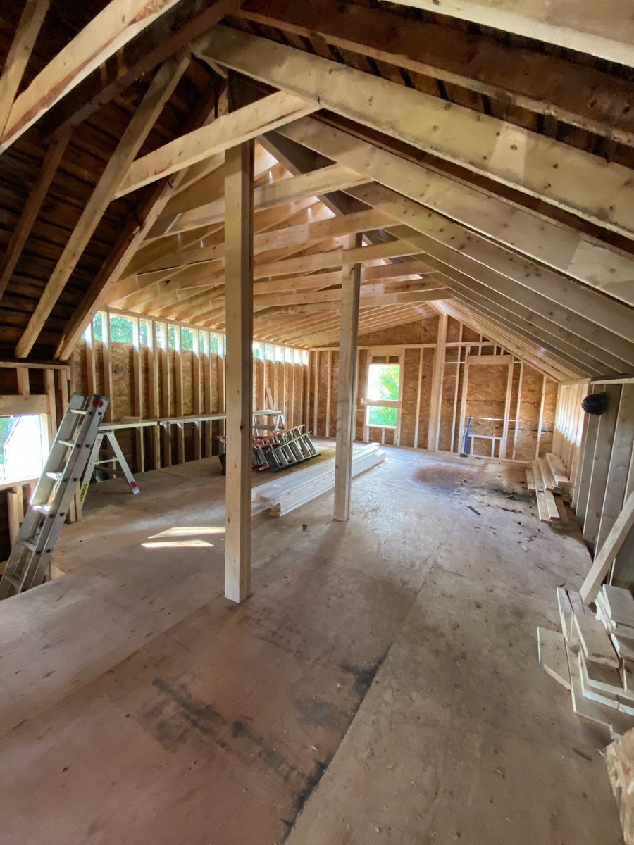 AdamAHawkswell's tweet photo. #AirBnBCrystalBeach lots of framing. https://t.co/0juIwN8Pjt