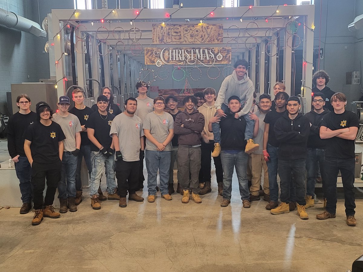 TECCWElectrical's tweet photo. Electrical and HVAC using their new power tool abilities to build Christmas themed projects out of PVC, wood, and wire. Getting into the Holiday spirit here at TECC West. @TECCwest @GilbreathJustin @JenSurgeson @lisdcte @LewisvilleISD @LewisvilleTexas https://t.co/HIKMdT05UF