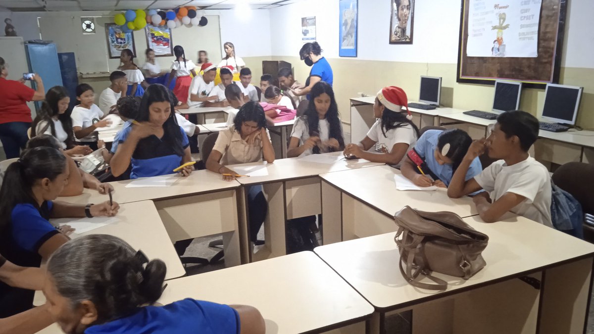 BrachoYosmary's tweet photo. Cbit Francisco de Miranda 1, Realizó Primer Momento Congreso Pedagógico Institucional L.B. Francisco de Miranda, Calabozo Estado Guárico @MPPEDUCACION @Fundabito @ZonaEducGuarico @JilbertoRivero2 @Municipio2 @fundabitguaric2 @NaslyNd https://t.co/hJan1ovK2V