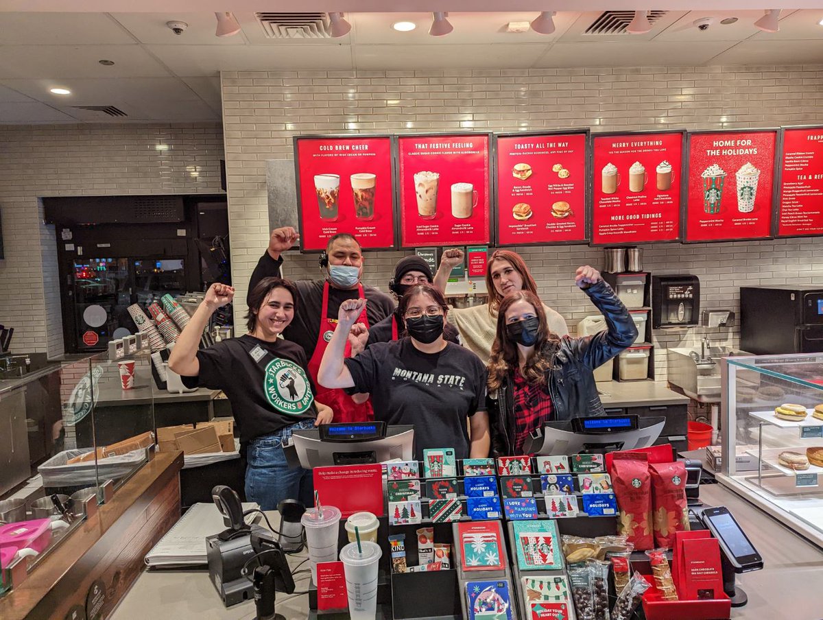 Partners at the York &amp; Industrial Starbucks store in Elmhurst, IL won their NLRB election last night with a tally of 18-5 ‼️ Elmhurst likes their coffee #unionstrong #NoContractNoCoffee <a href="/SBWUChicago/">SB Workers United Chicago</a>