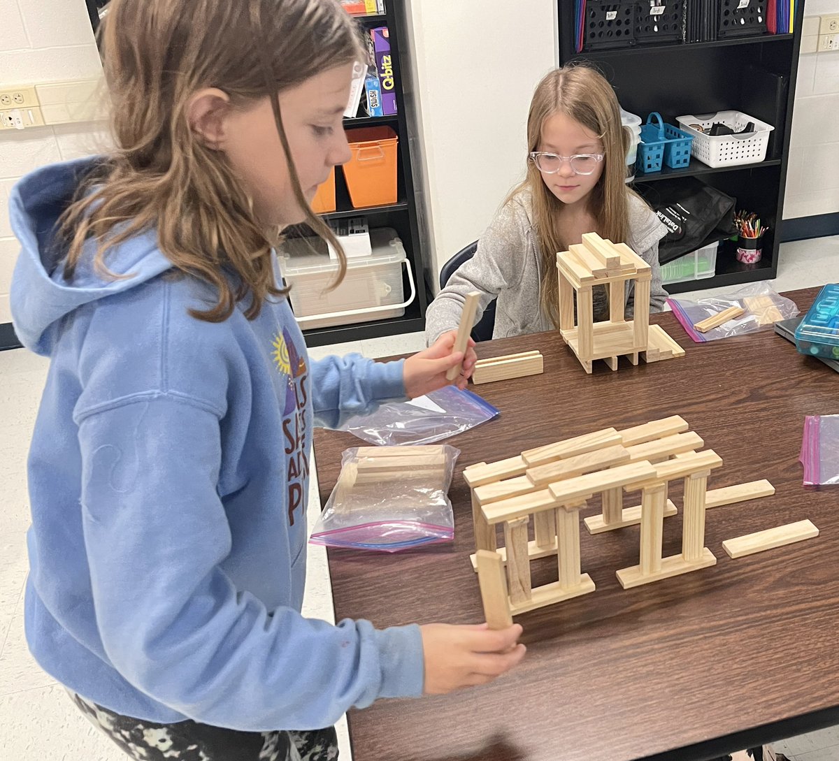osierra022's tweet photo. Opportunities to build with @KEVAplanks help stimulate student creativity in morning Skills Stations. Can you create something you find in a park with Keva planks? These students could!! @NISDGTAA @NISDBoldt #rootedboldt https://t.co/NKBwFJ1b2s