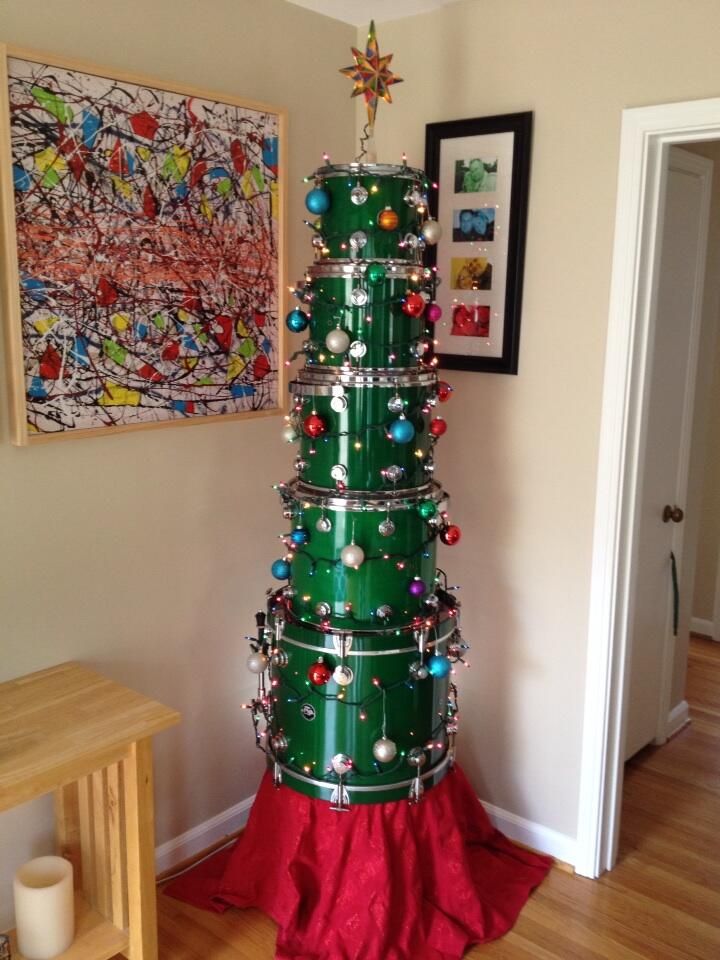 iancoye's tweet photo. Drummer Boy's #AlternativeChristmasTree https://t.co/5Yxxr5jcaJ