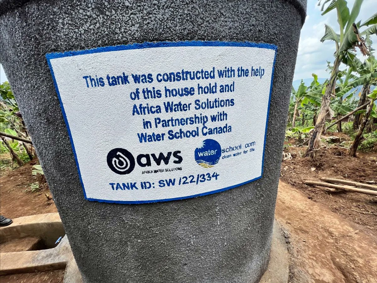 waterschool's tweet photo. What does one rainwater collection tank do? 💧 

It creates a miraculous change well beyond a single household to effect the entire community. Learn more and GIVE TODAY and support clean water projects in Uganda like this: https://t.co/WWBzsZW9v5

#cleanwater #uganda #rainwater https://t.co/OSJMfyj2Nk