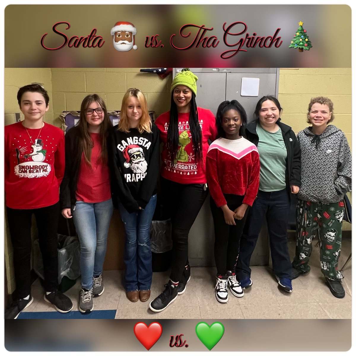 Quin_Tate's tweet photo. 12 days of Christmas, Take Your Pick it’s Homecoming Week 🏀 Santa vs. Grinch - Red vs. Green🎅🏾🎄 #HOCO22💙#ChristmasBreak #CountingDownThaDays #FunWithAFewOfMyStudents #8thGr @WestBemisJMCSS @principalric https://t.co/U5hLqSispY