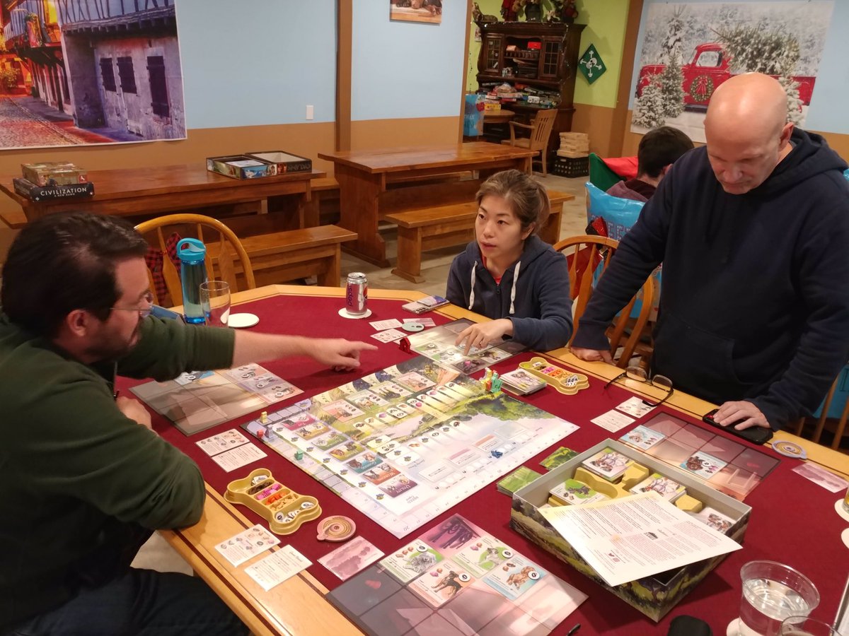 BoardGameBloke's tweet photo. Monday night #VCSBG #boardgames &amp; #craftbeer 
1st play of Dog Park #boardgame by @BirdwoodGames 
So many fave doggo breeds to choose from. At one point I had a small lead. Then Richard overtook me in final scoring. I was barking mad!
👍 https://t.co/r9zSMiZVIo