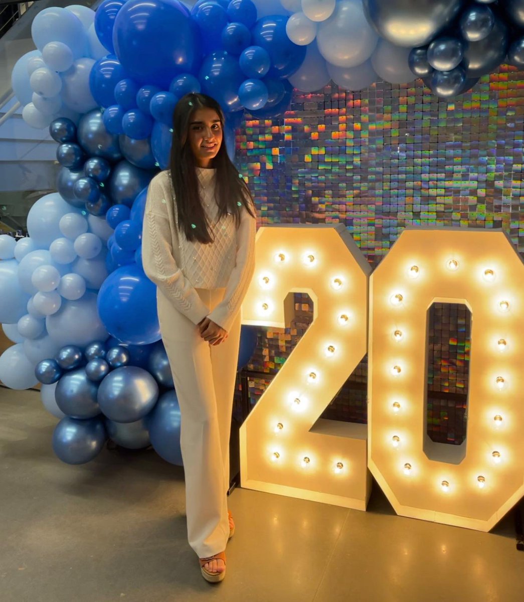 <a href="/Sahana_Mantha/">Sahana Mantha</a> received #clt20under20 award for continued impact of <a href="/Foundation4girl/">Foundation For Girls</a> on the community. FFG team of Coaches, Board, Advisory Board,&amp; Investors make this possible.Thank you <a href="/mydeanslist/">The Dean's List</a> <a href="/ThreadTalkStrng/">Thread Talk 💪</a> for a great event and <a href="/ProvidenceDay/">Providence Day</a> for the nomination.