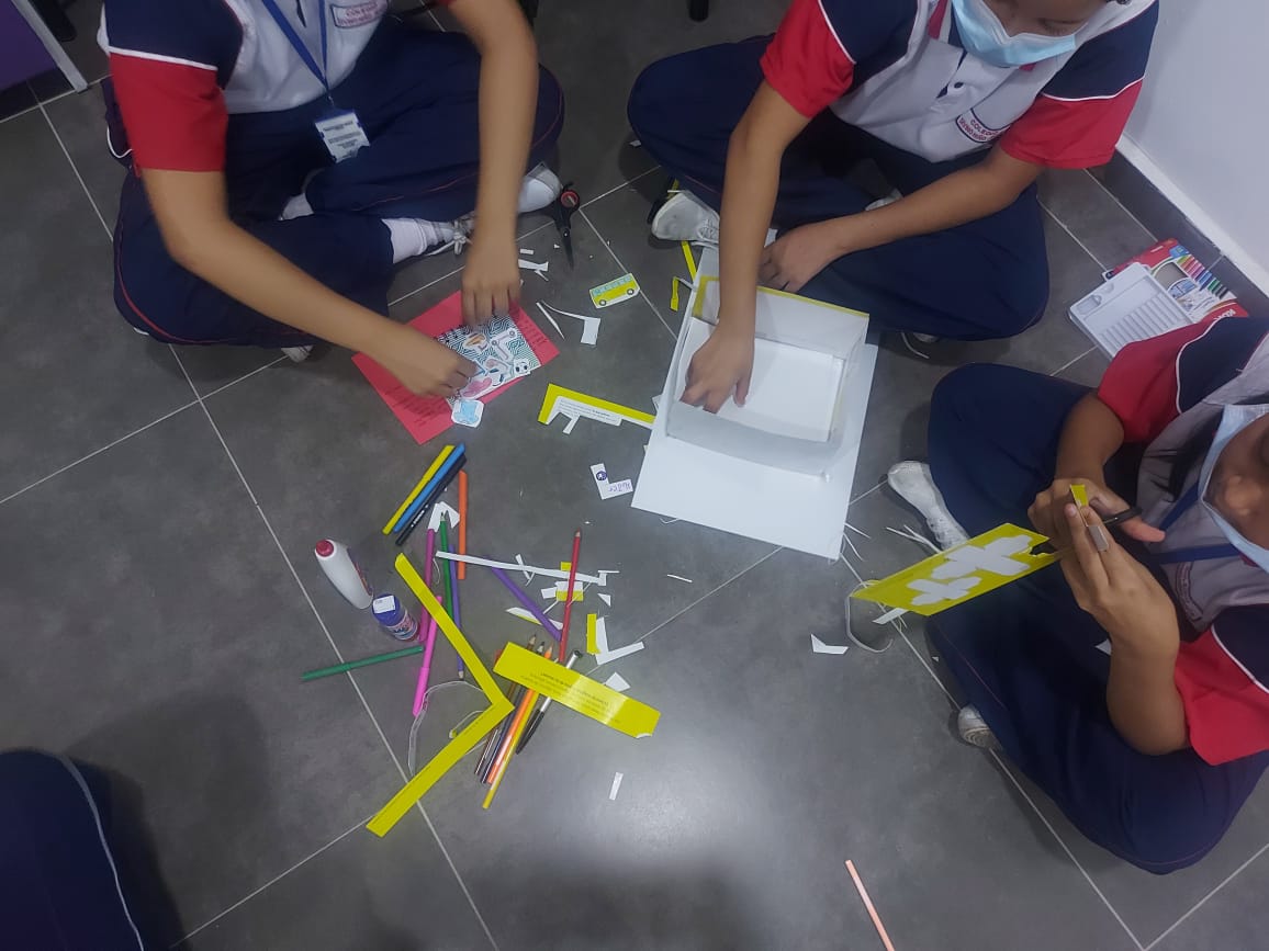 MVRColombia's tweet photo. Febrero 2022: Acompañamos a nuestras 5 ONGS aliadas con los eventos de activación del material y maquetas del proyecto #UnMuseoParaMí 
@ZOSCUA @FundacionGuagua @OFPMujeres @RedMujeresVP @CasaTumaco @maria_cereza @PuraPosmoderna @lawrsuk @therealmaga @Marcelo_dv @UniversidadUNAD https://t.co/vEnuGGW6Cj
