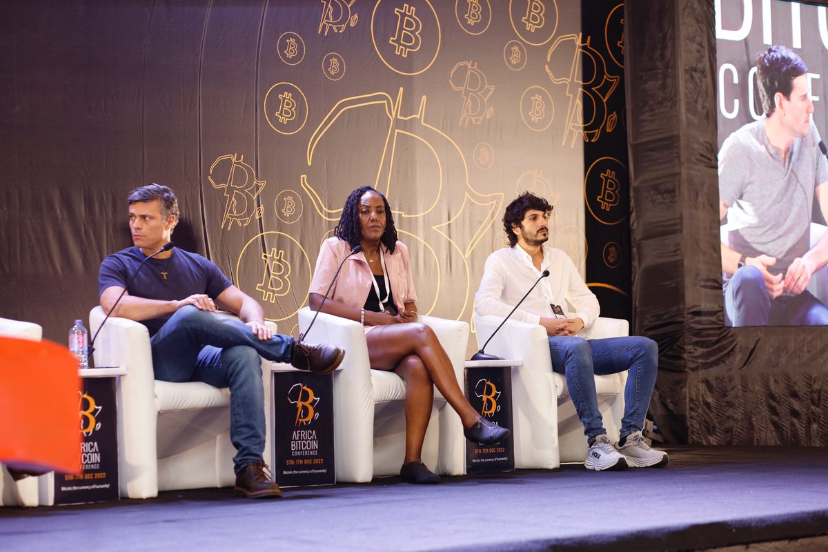 AfroBitcoinOrg's tweet photo. Our third panel ends with our panelists speaking on how #Bitcoin has helped them avoid financial censorship, save activists and refugees in need and also overcome oppressive regimes.

@meronina @Elsalameen @gladstein @RoyaMahboob @leopoldolopez 

#AfroBitcoin 
#ABC2022 https://t.co/BtjIs3LQ0O