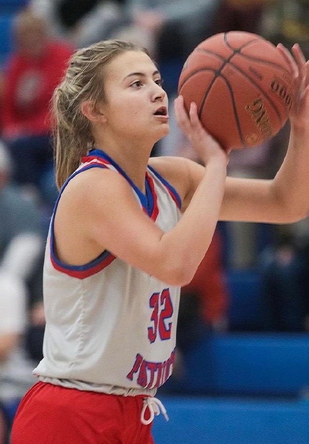 Welcome <a href="/jayleighlayne/">Jayleigh Steenbergen</a> to the family!!!  She is strong, athletic, and shoots the ball well!! College coaches she is primed for a big year.  Keep your 👀 on her.
