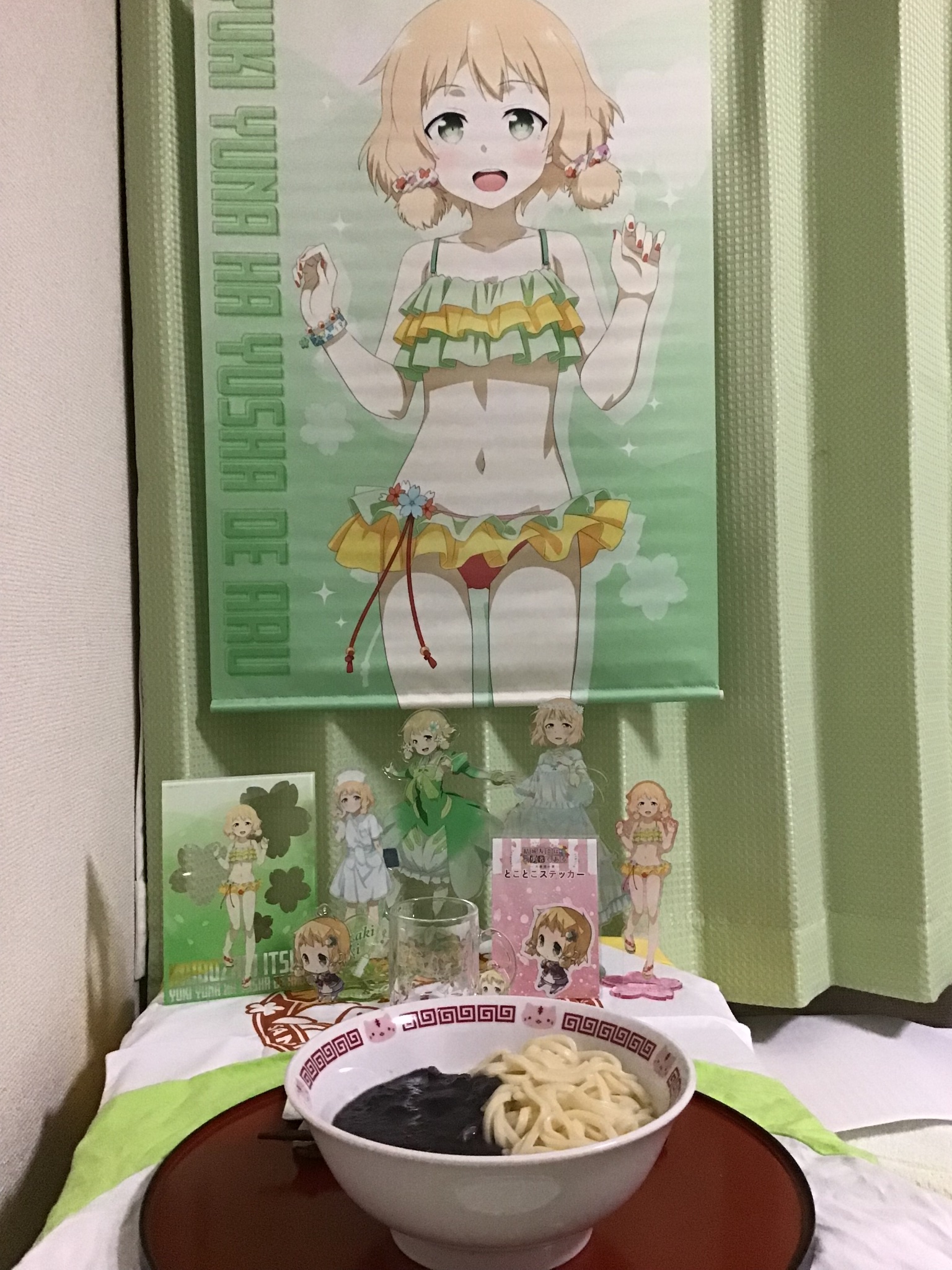 結城友奈は勇者である ゆゆゆい 公式 お誕生日おめでとう 12月7日は犬吠埼樹のお誕生日です 音楽のテストで緊張していた樹が ライブハウスのような場所で 堂々と歌っている姿には 風でなくても成長を感じます 歌手 になるという夢に