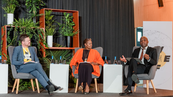 WCEF2026's tweet image. A hopeful momentum here in Kigali! Thank you to the speakers and participants for joining us on our first day of #WCEF2022. 

Can’t wait to see you tomorrow! 🔜 

@MathaiWanjira @kherlevi @Adriana_GO4SDGs @GomeraM @Ohui2Ohui