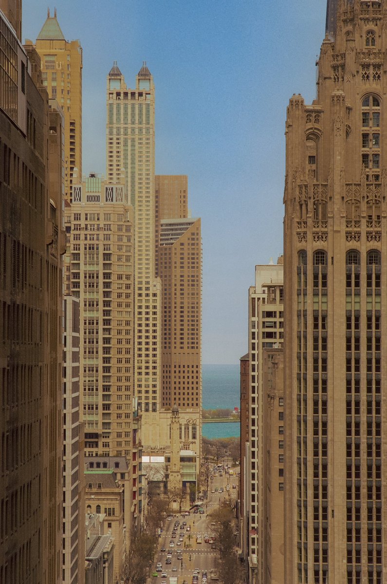 AlexKittoe's tweet image. Chicago on 35mm